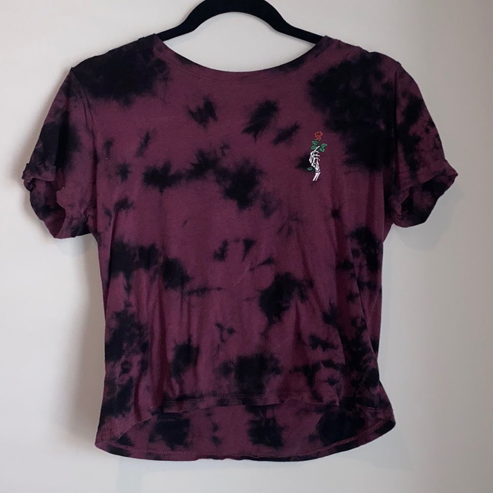 Empyre tie-dye T-shirt.